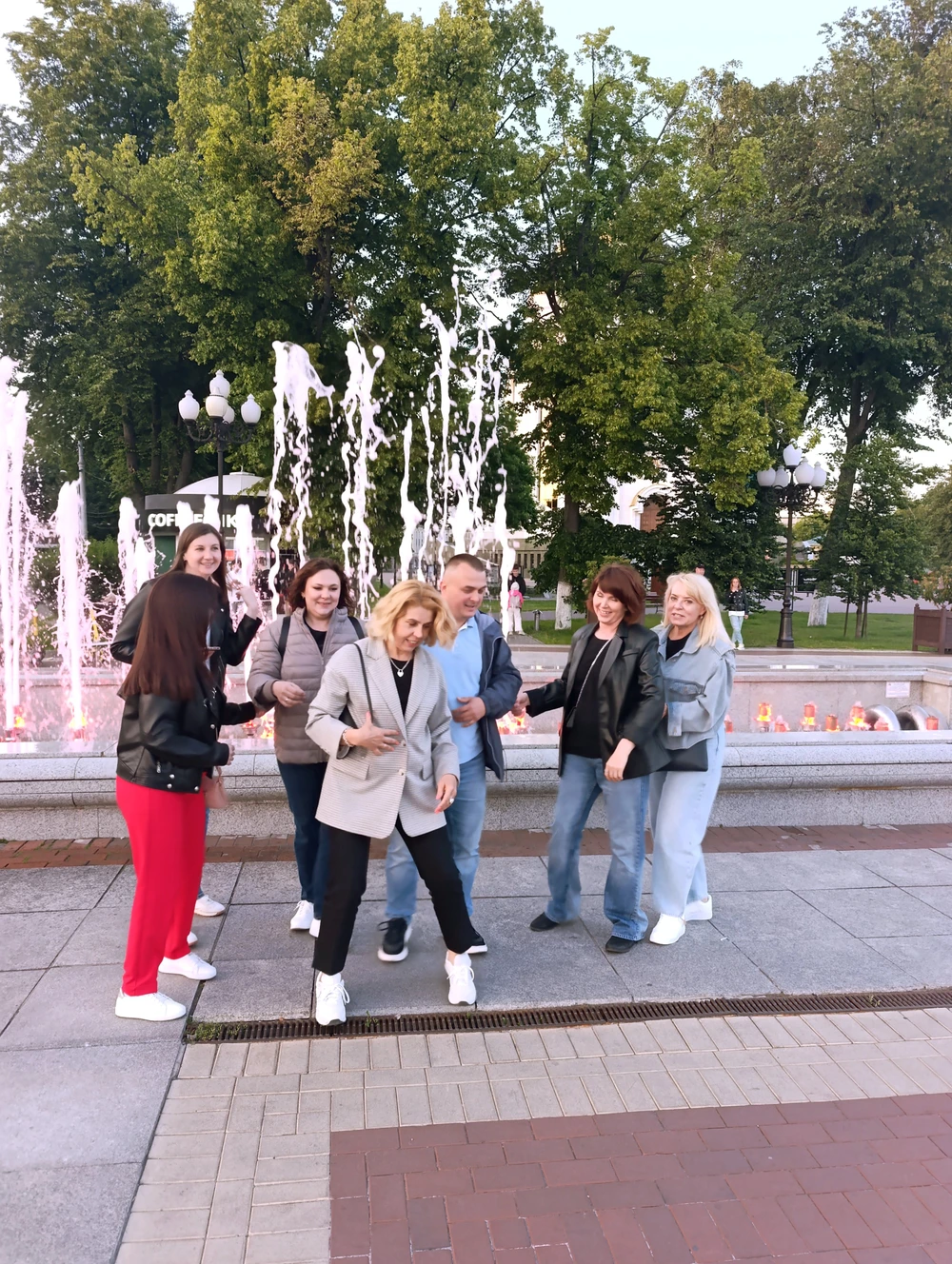 Экскурсия по барам Калининграда «Гуськом с Третьяком» (18+) — фото 6