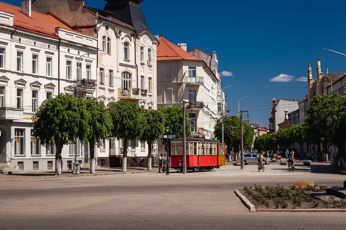 По следам королевы Луизы: в город сыра и мира — фото 5