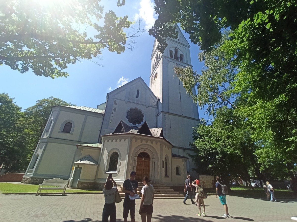 Аллея королевы Луизы — живописное сердце города (в мини-группе) — фото 5