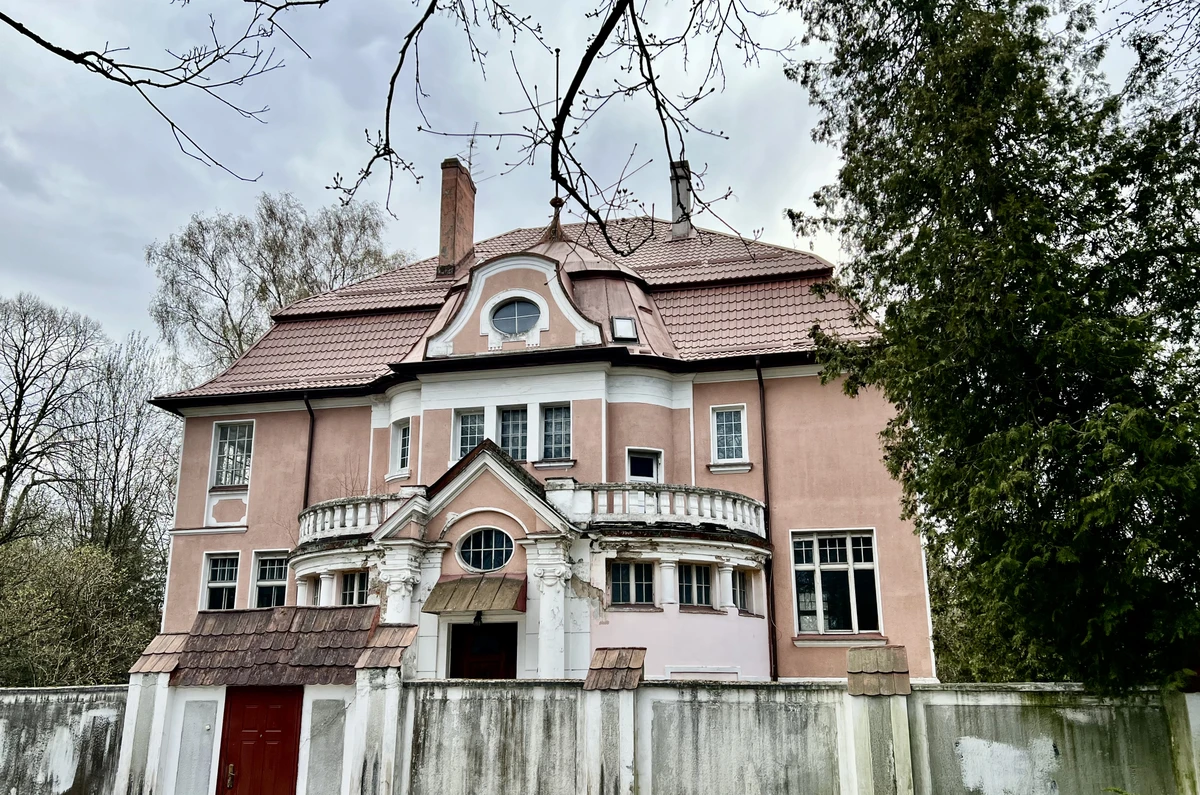 Загадки Амалиенау: экскурсия с элементами квеста — фото 3