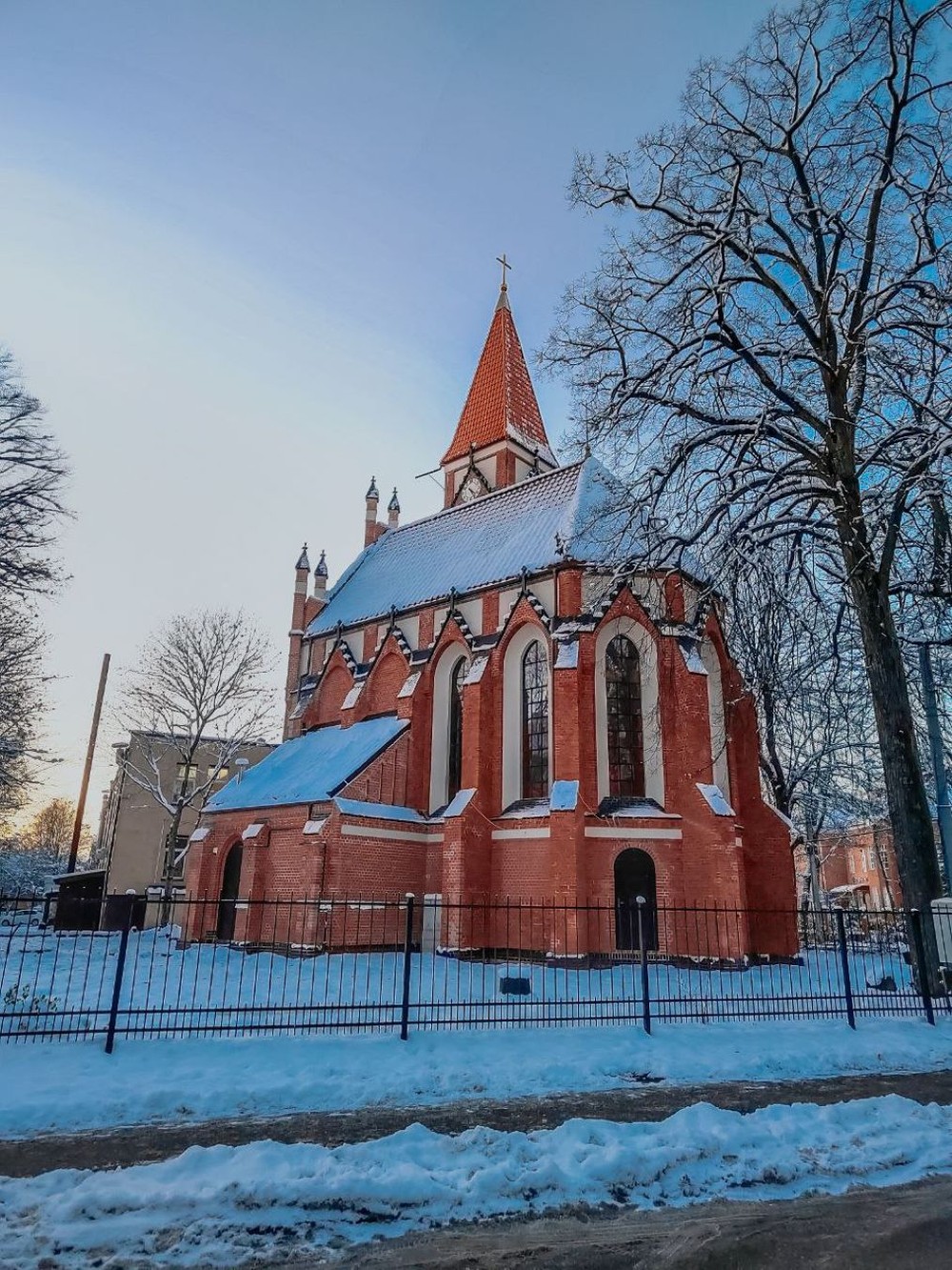 Весна в Амалиенау — европейском уголке Калининграда — фото 2