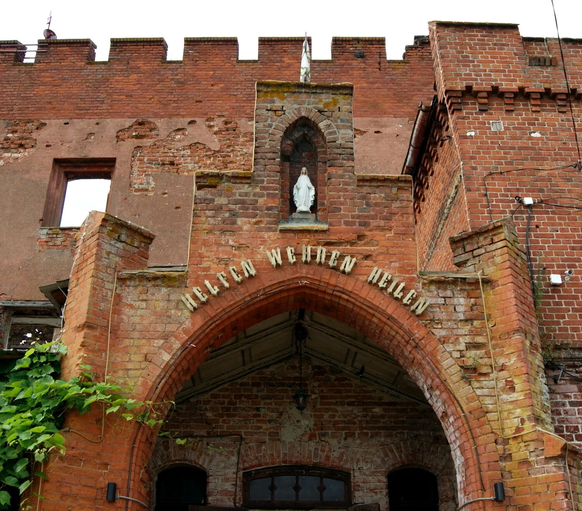 Зеленоградск и замок Шаакен: сыр, трактир и рыцари (из Калининграда) — фото 5
